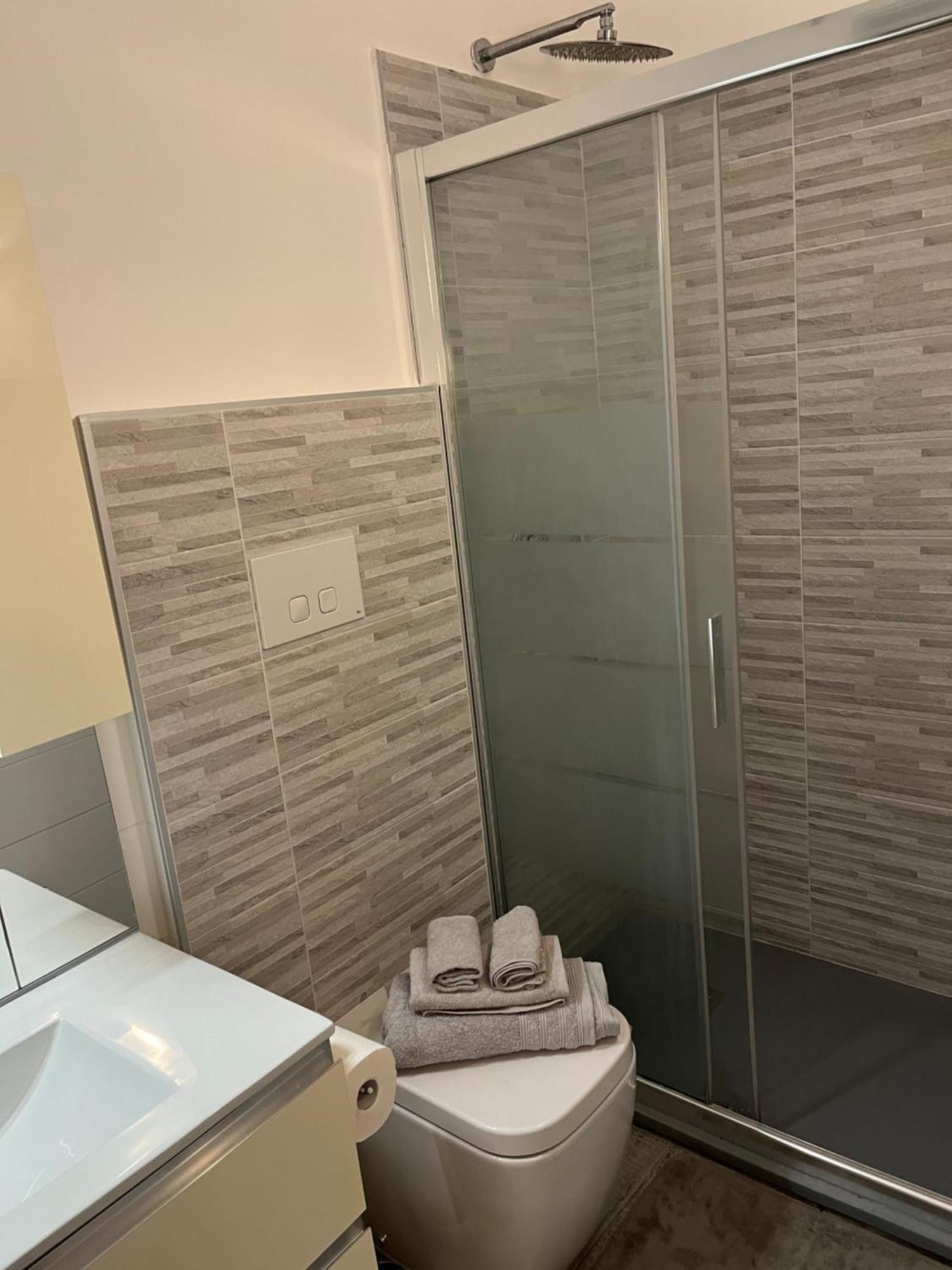 Nicole House Legnano